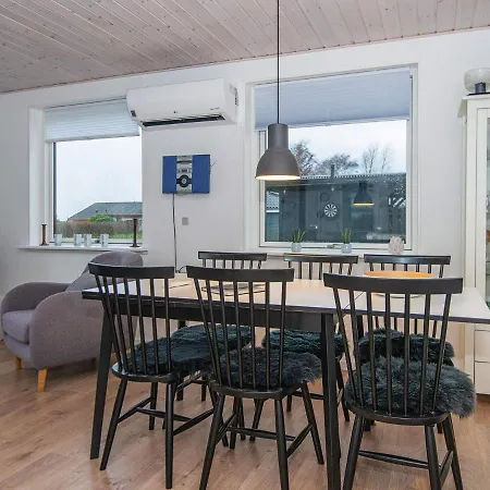 Holiday home Three-bedroom Holiday In Sydals 2 Horuphav